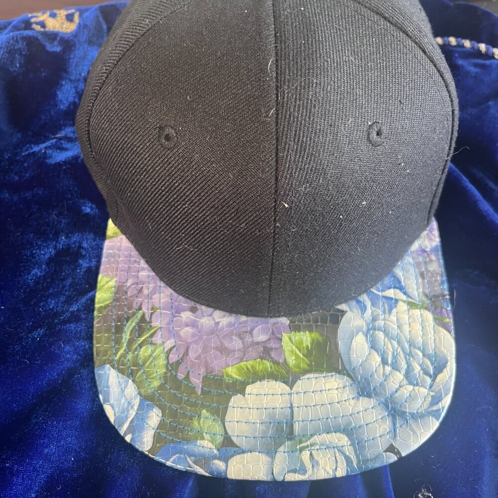 Top Cul Black & Floral Hat
